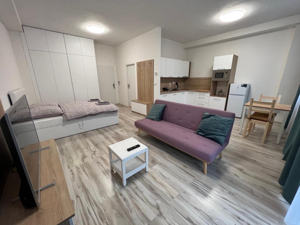 Apartman Liptov Np14 Liptovský Mikuláš Exteriör bild